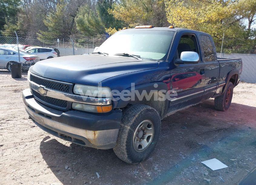 Photo 2 of 2001 Chevrolet Silverado 2500HD LS (VIN 1GCHK29111E313566)