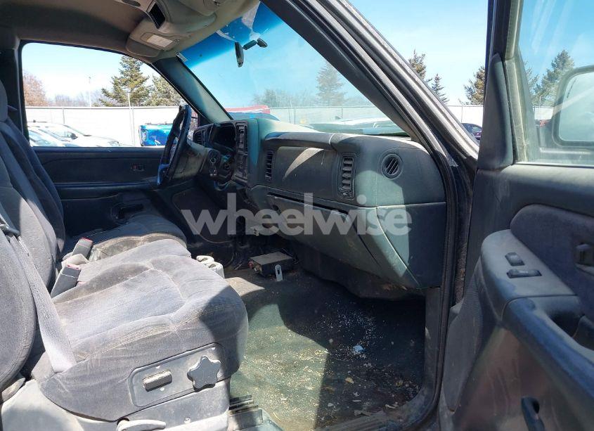 Photo 5 of 2001 Chevrolet Silverado 2500HD LS (VIN 1GCHK29111E313566)