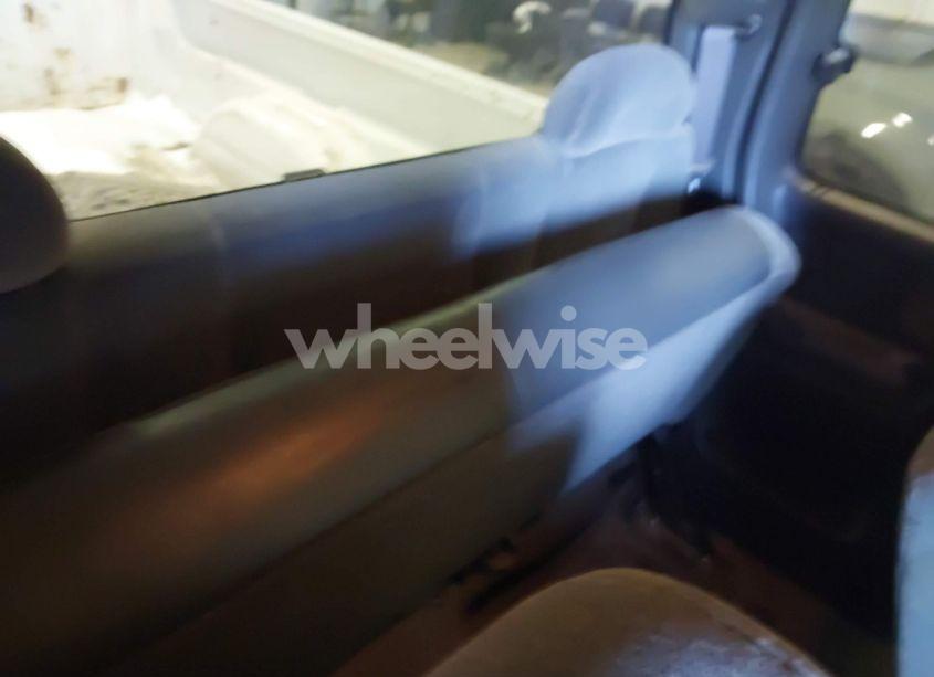 Photo 8 of 2003 Chevrolet Silverado 2500HD (VIN 1GCHK29123E159209)