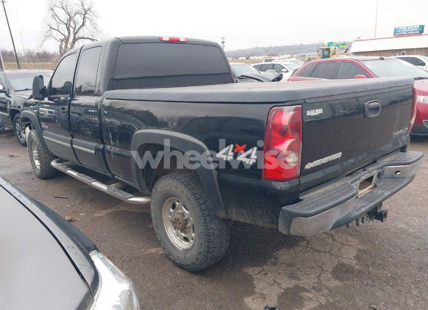 Photo 3 of 2003 Chevrolet Silverado 2500HD LS (VIN 1GCHK29123E277518)