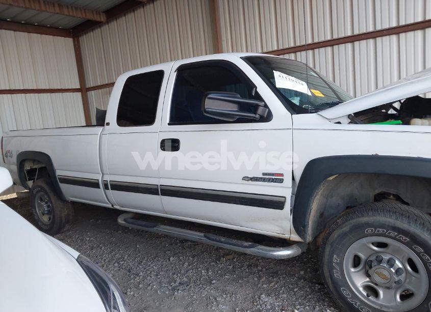 Photo 13 of 2001 Chevrolet Silverado 2500HD LS (VIN 1GCHK29141E332600)
