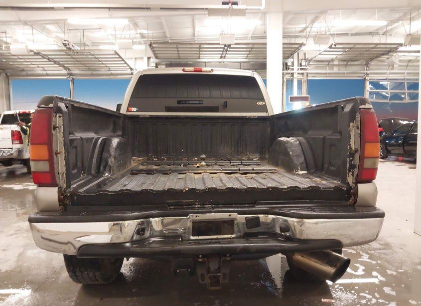 Photo 17 of 2002 Chevrolet Silverado 2500HD LS (VIN 1GCHK29152E200009)