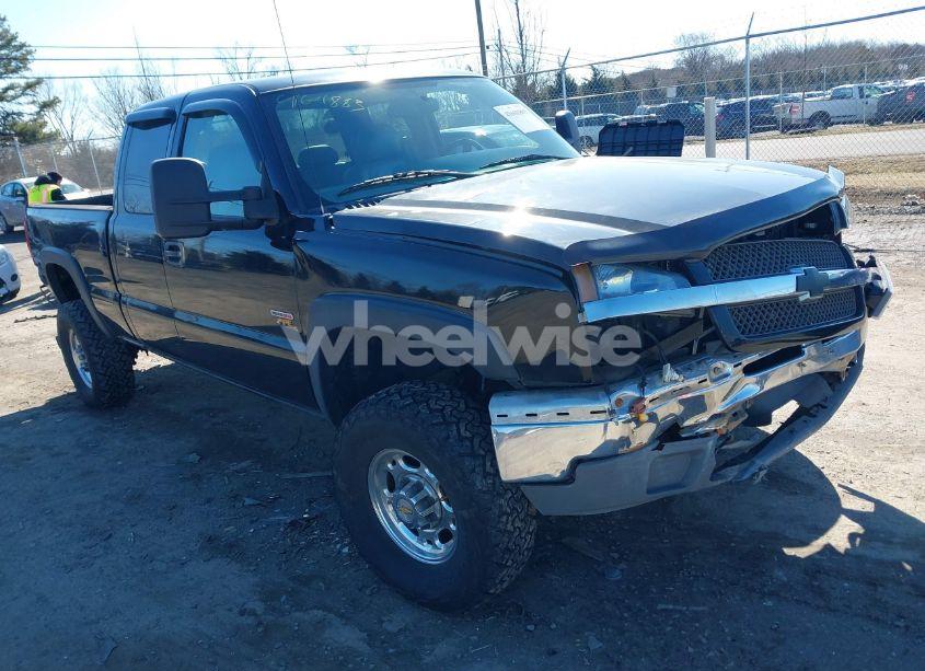 2003 Chevrolet Silverado 2500HD LS (VIN 1GCHK29163E296878) main photo