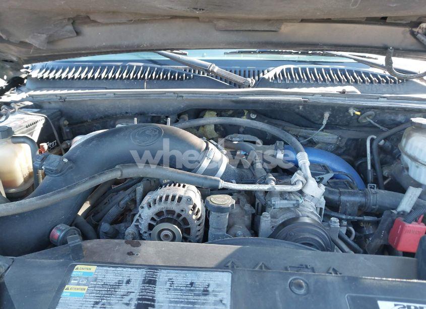 Photo 10 of 2003 Chevrolet Silverado 2500HD LS (VIN 1GCHK29163E296878)