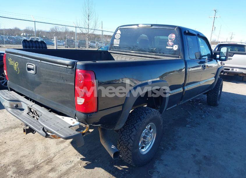 Photo 4 of 2003 Chevrolet Silverado 2500HD LS (VIN 1GCHK29163E296878)