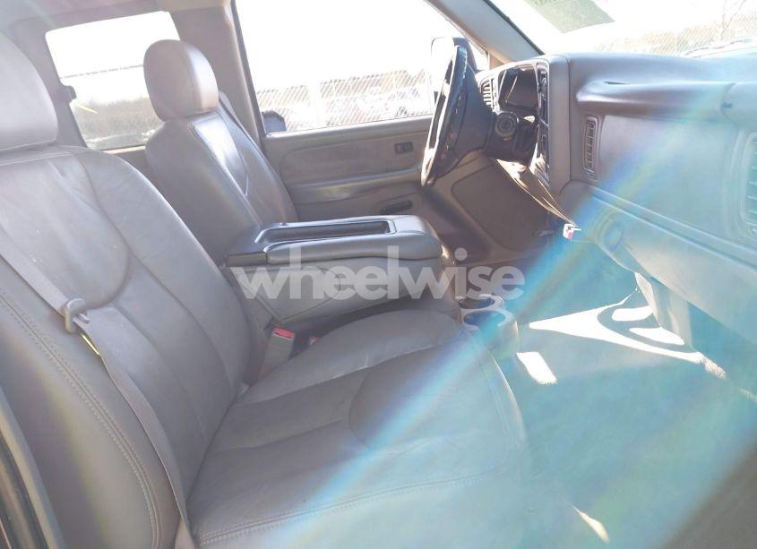 Photo 5 of 2003 Chevrolet Silverado 2500HD LS (VIN 1GCHK29163E296878)