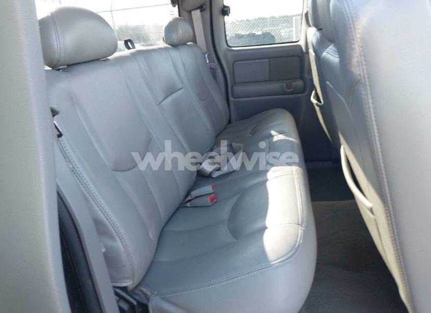 Photo 8 of 2003 Chevrolet Silverado 2500HD LS (VIN 1GCHK29163E296878)