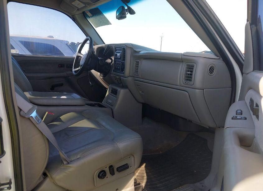 Photo 5 of 2001 Chevrolet Silverado 2500HD LS/LT (VIN 1GCHK29181E210323)