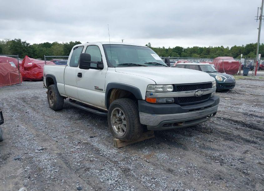 2002 Chevrolet Silverado 2500HD (VIN 1GCHK29182E239600) main photo