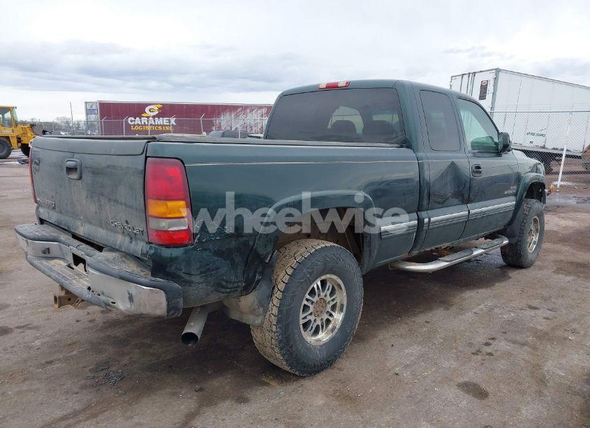 Photo 4 of 2002 Chevrolet Silverado 2500HD LS (VIN 1GCHK29192E187703)