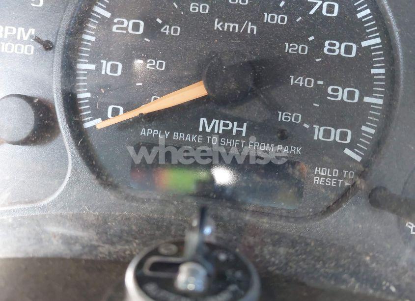 Photo 16 of 2001 Chevrolet Silverado 2500HD LT (VIN 1GCHK291X1E305157)