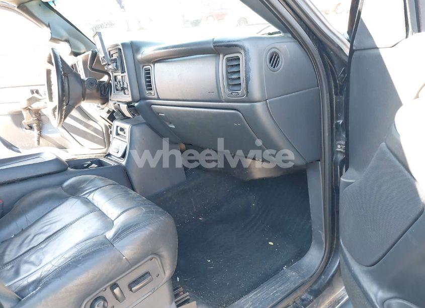 Photo 5 of 2001 Chevrolet Silverado 2500HD LT (VIN 1GCHK291X1E305157)