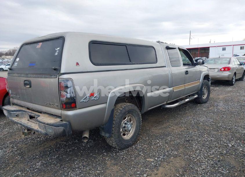 Photo 4 of 2003 Chevrolet Silverado 2500HD LS (VIN 1GCHK291X3E108220)