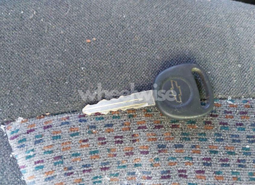 Photo 11 of 2003 Chevrolet Silverado 2500HD LS/LT (VIN 1GCHK291X3E323547)