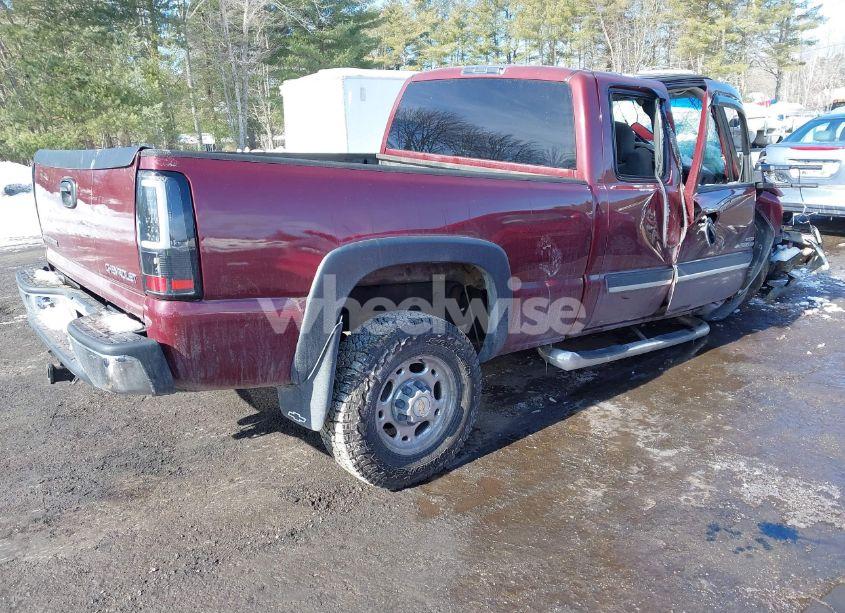 Photo 4 of 2003 Chevrolet Silverado 2500HD LS/LT (VIN 1GCHK291X3E323547)