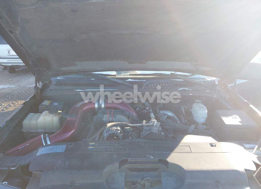 Photo 10 of 2004 Chevrolet Silverado 2500HD LS (VIN 1GCHK29224E242665)