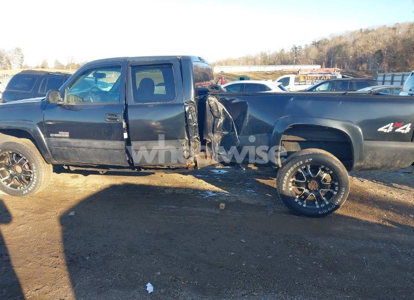 Photo 14 of 2004 Chevrolet Silverado 2500HD LS (VIN 1GCHK29224E242665)