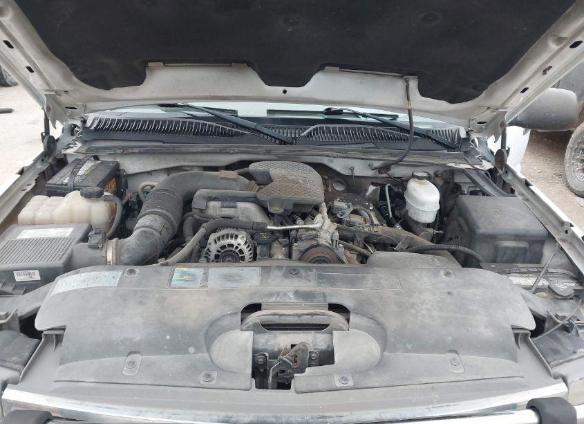 Photo 10 of 2005 Chevrolet Silverado 2500HD LS (VIN 1GCHK29225E216858)