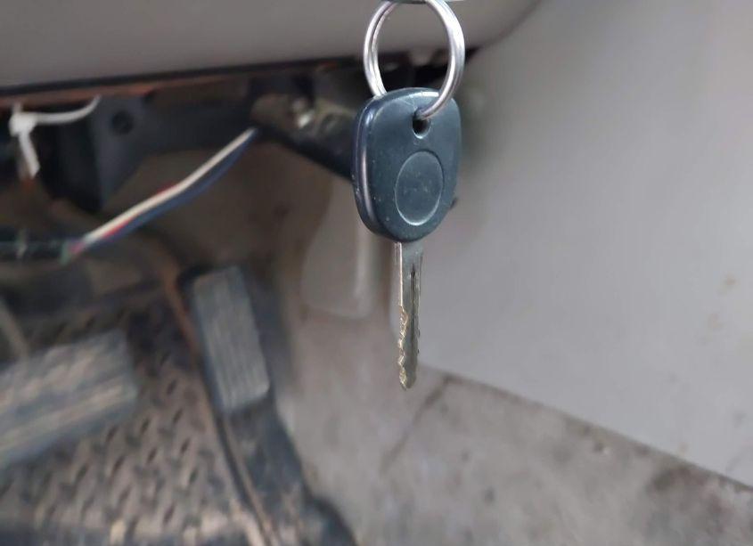 Photo 11 of 2005 Chevrolet Silverado 2500HD LT (VIN 1GCHK29225E271357)