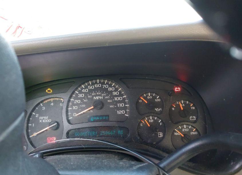 Photo 7 of 2005 Chevrolet Silverado 2500HD LT (VIN 1GCHK29225E271357)