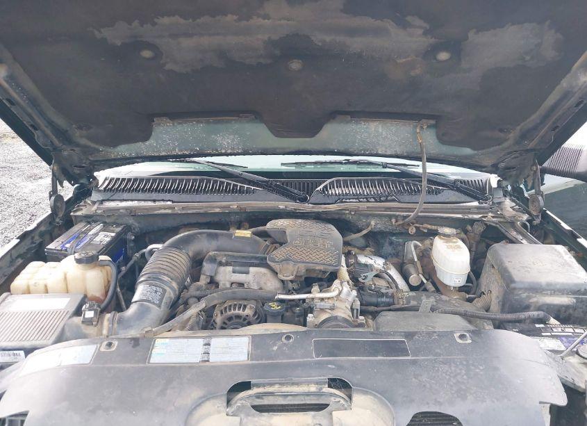 Photo 10 of 2005 Chevrolet Silverado 2500HD LS (VIN 1GCHK29235E172949)