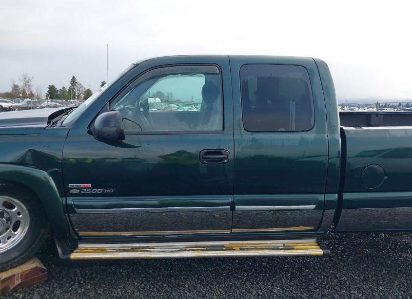 Photo 14 of 2005 Chevrolet Silverado 2500HD LS (VIN 1GCHK29235E172949)