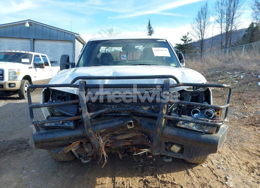 Photo 13 of 2004 Chevrolet Silverado 2500HD (VIN 1GCHK29254E311428)