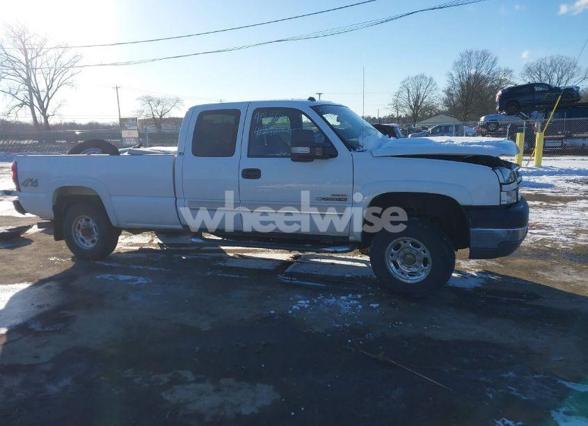 Photo 13 of 2005 Chevrolet Silverado 2500HD LS (VIN 1GCHK29295E323096)