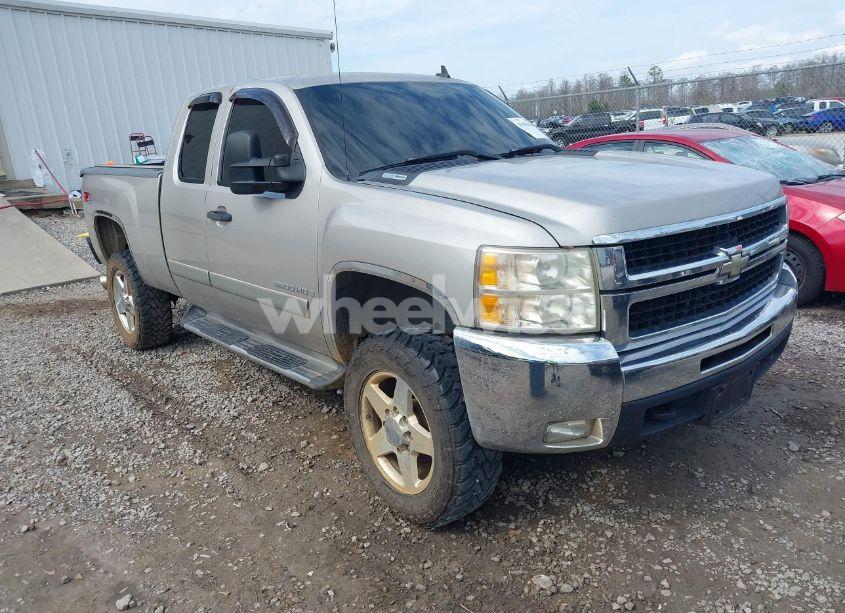 2008 Chevrolet Silverado 2500HD LT2 (VIN 1GCHK29608E107676) main photo