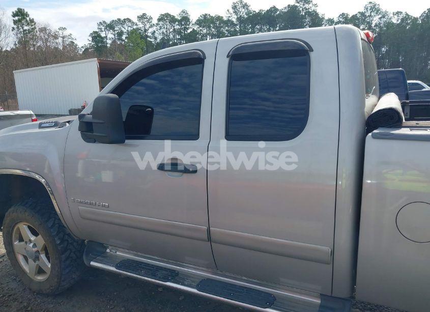 Photo 14 of 2008 Chevrolet Silverado 2500HD LT2 (VIN 1GCHK29608E107676)