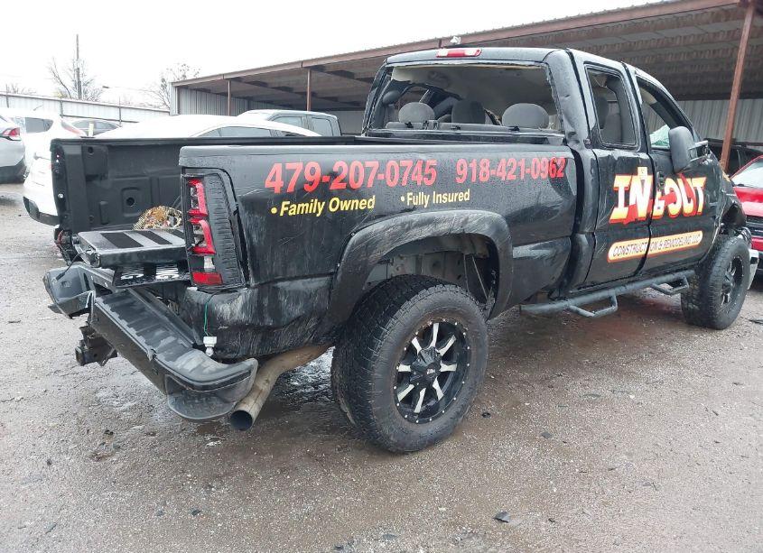 Photo 4 of 2007 Chevrolet Silverado 2500HD CLASSIC LT1 (VIN 1GCHK29D07E115712)