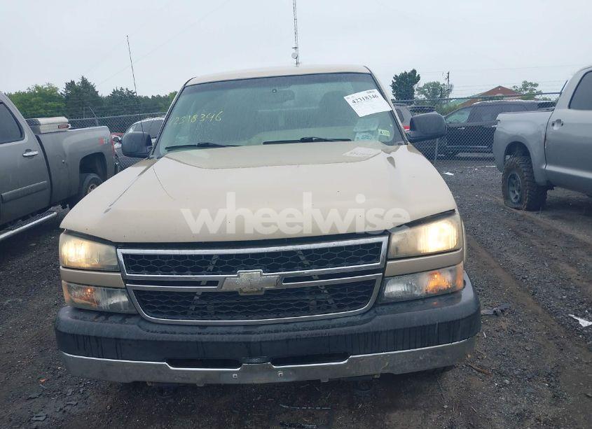 Photo 6 of 2007 Chevrolet Silverado 2500HD CLASSIC LT1 (VIN 1GCHK29D07E141713)