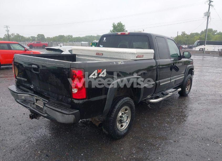 Photo 4 of 2007 Chevrolet Silverado 2500HD CLASSIC LT1 (VIN 1GCHK29D17E165843)