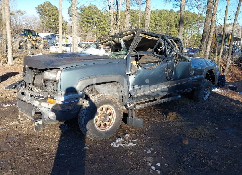 Photo 2 of 2006 Chevrolet Silverado 2500HD (VIN 1GCHK29D46E177127)