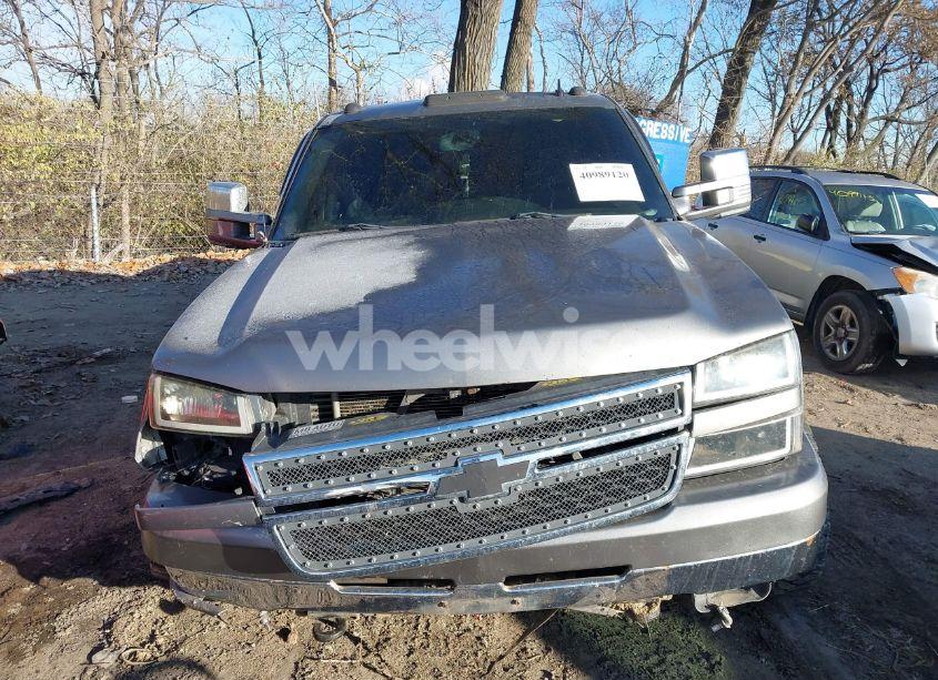 Photo 12 of 2006 Chevrolet Silverado 2500HD LT2 (VIN 1GCHK29D66E255102)