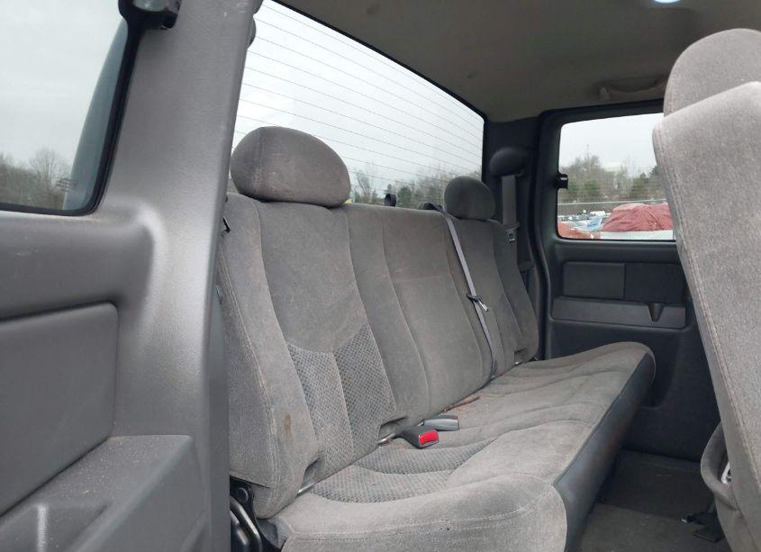 Photo 8 of 2006 Chevrolet Silverado 2500HD LT1 (VIN 1GCHK29D66E287323)