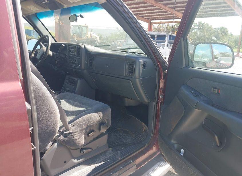 Photo 5 of 2002 Chevrolet Silverado 2500HD LS (VIN 1GCHK29G42E102738)