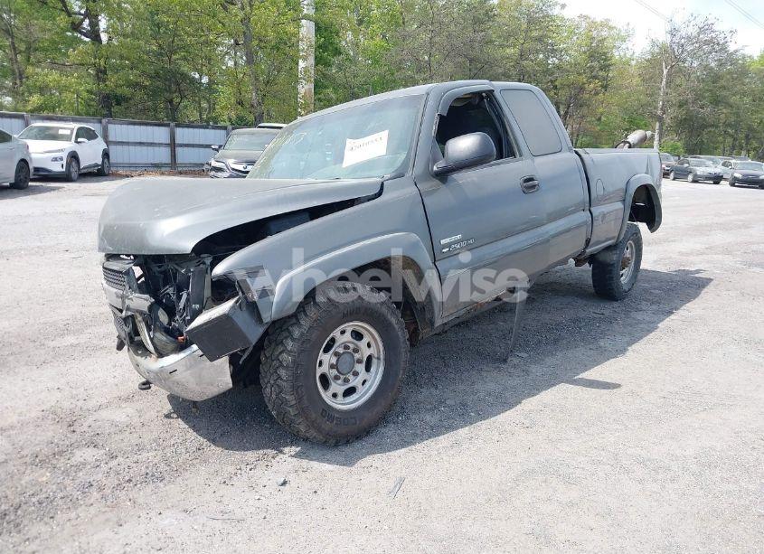 Photo 2 of 2001 Chevrolet Silverado 2500HD LS (VIN 1GCHK29G51E280267)