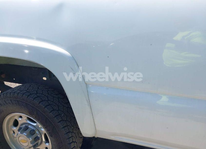 Photo 6 of 2005 Chevrolet Silverado 2500HD LS (VIN 1GCHK29G65E158233)