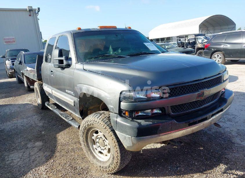 2001 Chevrolet Silverado 2500HD LT (VIN 1GCHK29G91E270888) main photo