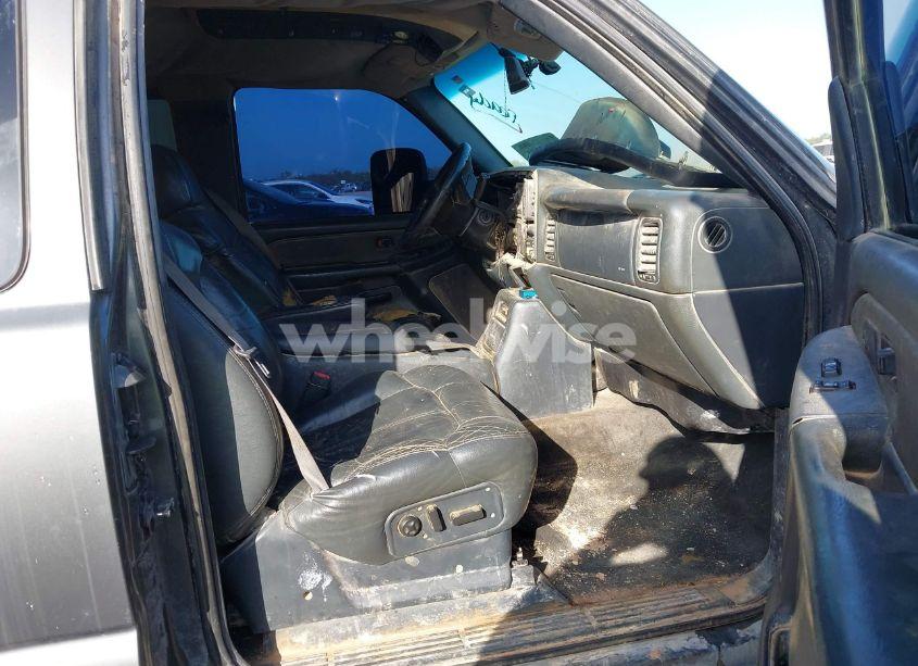 Photo 5 of 2001 Chevrolet Silverado 2500HD LT (VIN 1GCHK29G91E270888)