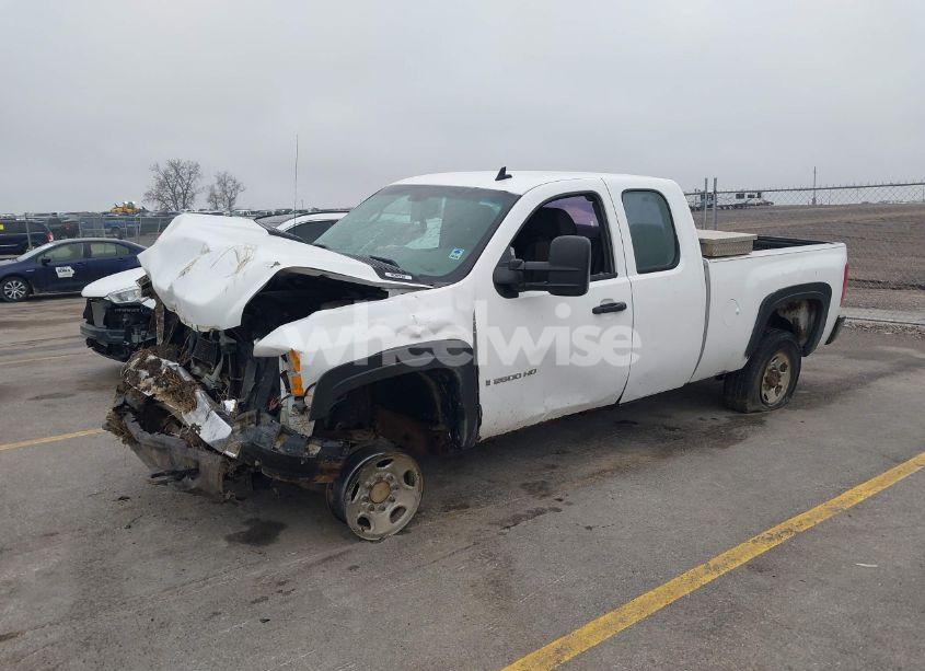 Photo 2 of 2008 Chevrolet Silverado 2500HD WORK TRUCK (VIN 1GCHK29K38E182871)