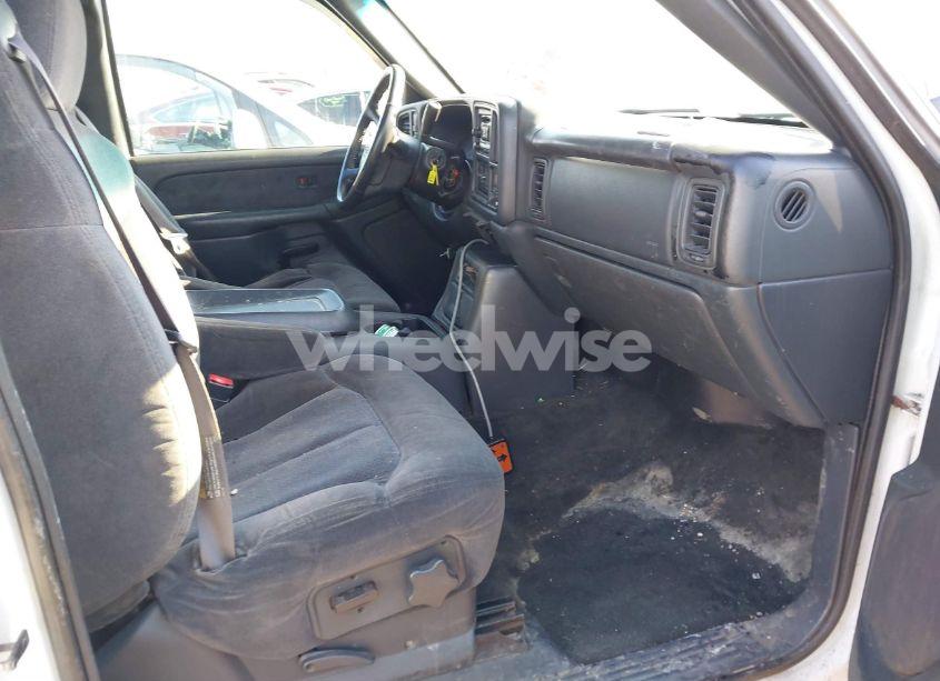 Photo 5 of 2001 Chevrolet Silverado 2500HD LS (VIN 1GCHK29U01E270784)