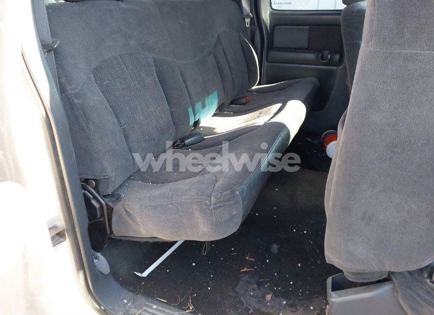 Photo 8 of 2001 Chevrolet Silverado 2500HD LS (VIN 1GCHK29U01E270784)