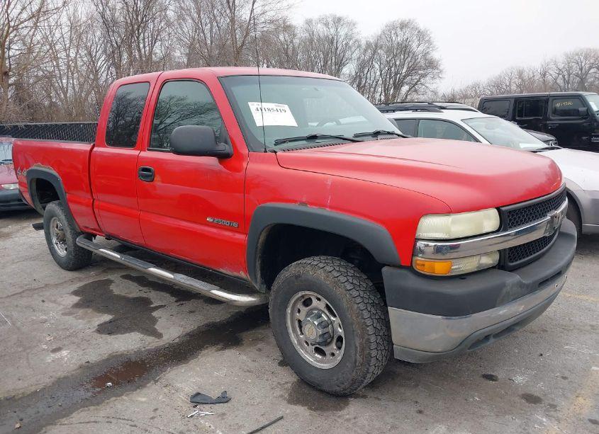 2002 Chevrolet Silverado 2500HD (VIN 1GCHK29U02E278367) main photo
