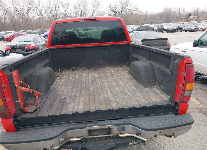 Photo 12 of 2002 Chevrolet Silverado 2500HD (VIN 1GCHK29U02E278367)