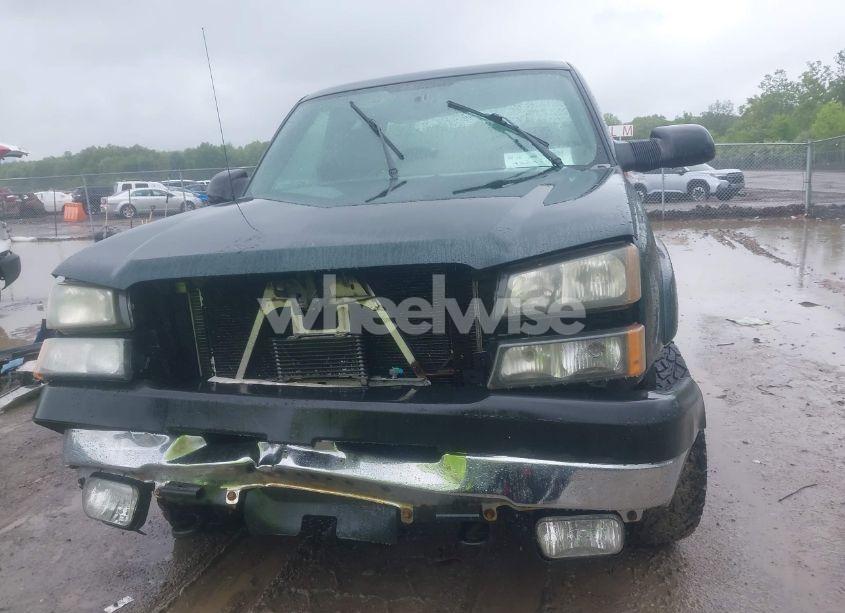 Photo 13 of 2004 Chevrolet Silverado 2500HD LS (VIN 1GCHK29U04E108433)