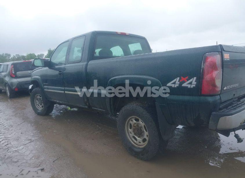 Photo 15 of 2004 Chevrolet Silverado 2500HD LS (VIN 1GCHK29U04E108433)