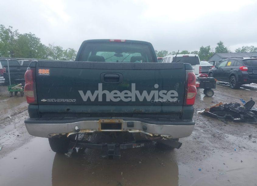 Photo 17 of 2004 Chevrolet Silverado 2500HD LS (VIN 1GCHK29U04E108433)