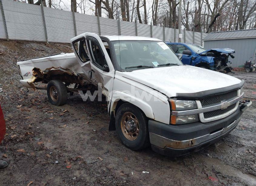 2004 Chevrolet Silverado 2500HD LS (VIN 1GCHK29U04E110022) main photo